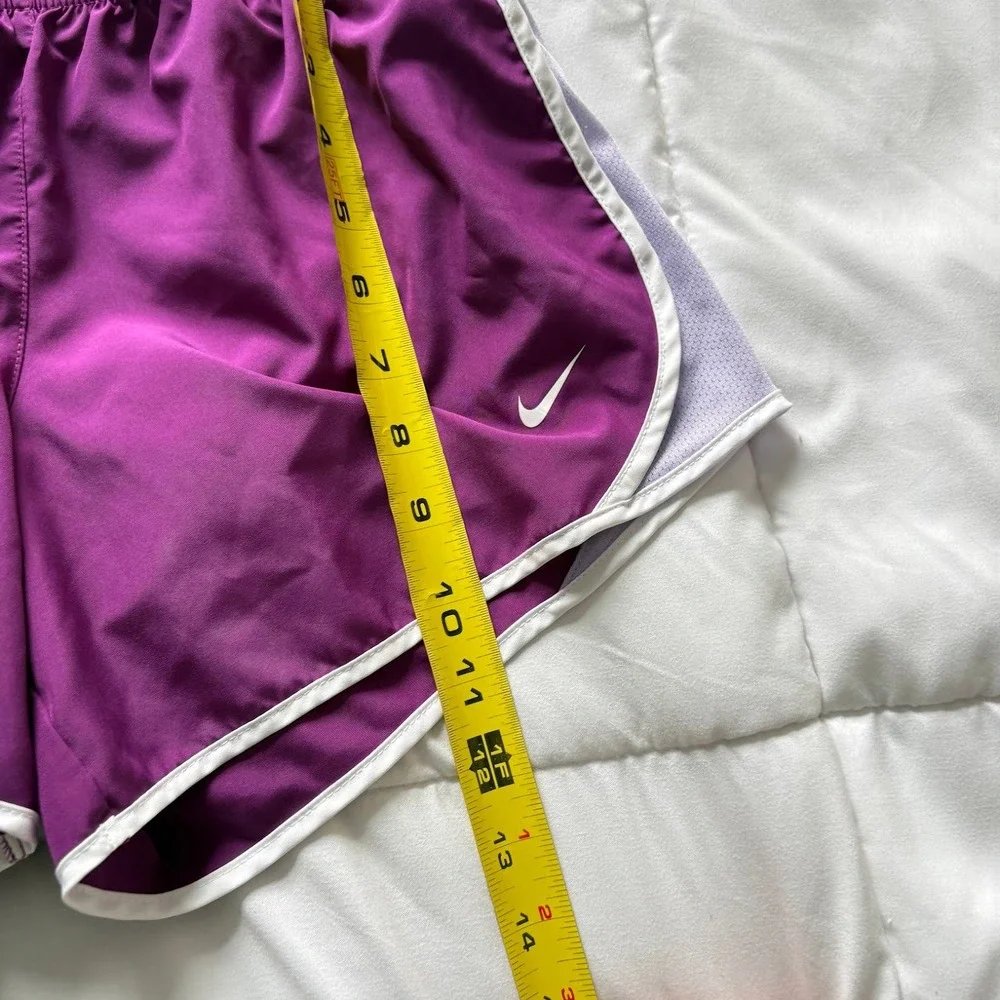 Nike Dri-FIT Tempo Running Shorts Purple Lavender White Trim Girls Large Active